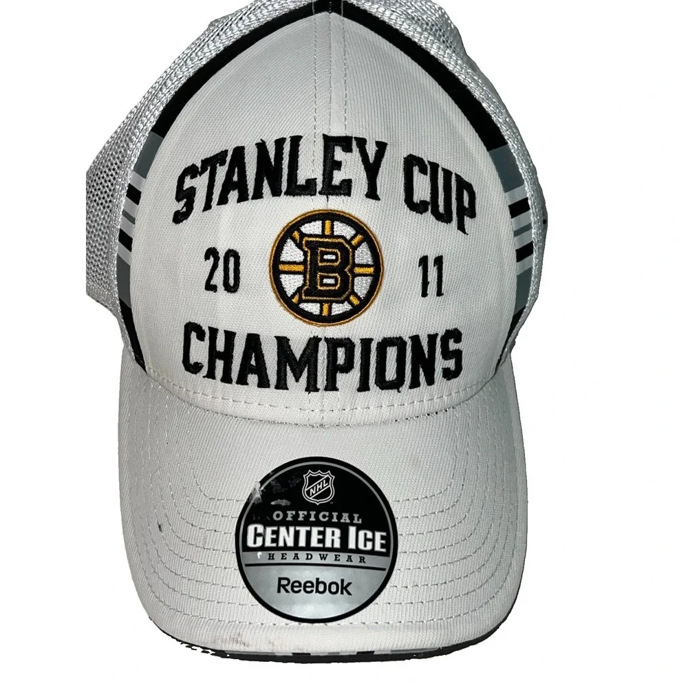 (5)Reebok Center Ice BOSTON BRUINS 2011 Stanley Cup Champions Hat Fitted OSFA